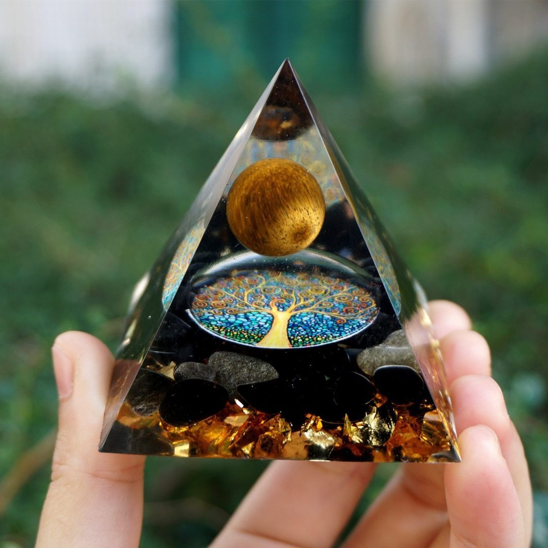 hochwertige Orgonit Pyramide ! verschiedene Ausführungen