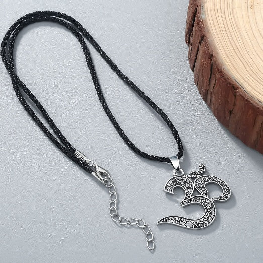 OM Halskette Ethnische Halskette Meditation Yoga Schmuck